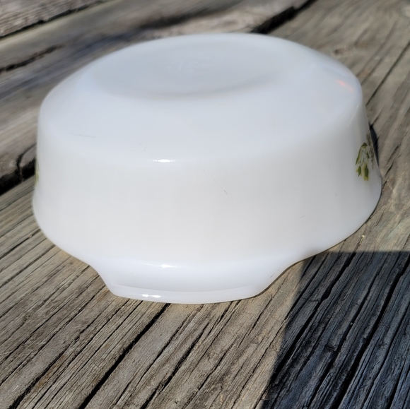 Vtg Fire King MEADOW GREEN 437 Round Dish - Picture 10 of 16
